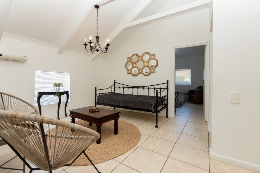 4 Bedroom Property for Sale in Riebeek Kasteel Western Cape